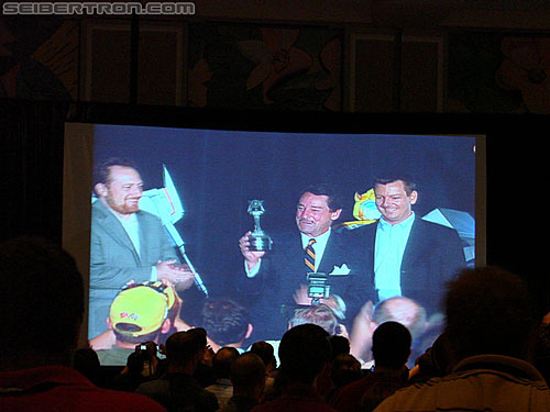 BotCon 2010: "Hall of Fame" Display Area and Awards Dinner - Transformers Event: DSC03573