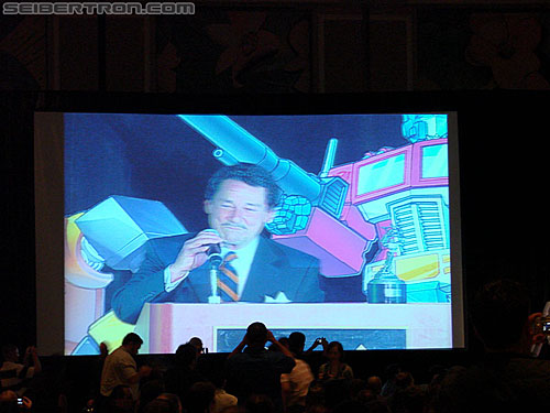 BotCon 2010: "Hall of Fame" Display Area and Awards Dinner - Transformers Event: DSC03576