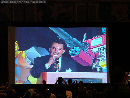 BotCon 2010: "Hall of Fame" Display Area and Awards Dinner - Transformers Event: DSC03577