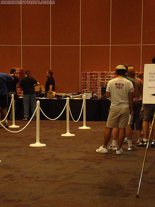 BotCon 2010: Thursday Night Registration - Transformers Event: DSC00585