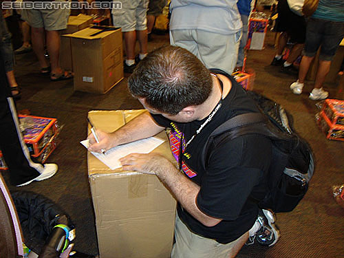 BotCon 2010: Thursday Night Registration - Transformers Event: DSC00599