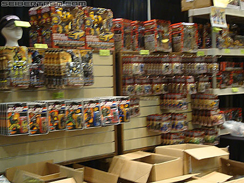 BotCon 2010: Thursday Night Registration - Transformers Event: DSC00625