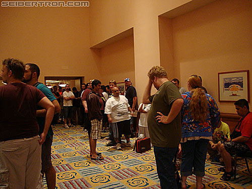 BotCon 2010: Thursday Night Registration - Transformers Event: DSC00631