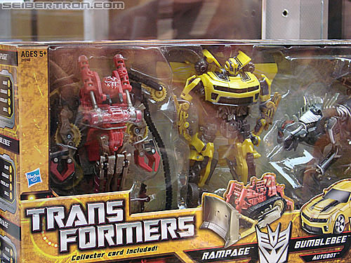 BotCon 2010: Hunt For The Decepticons toys (pt 1) - Transformers Event: DSC02669