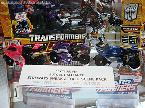 BotCon 2010: Hunt For The Decepticons toys (pt 1) - Transformers Event: DSC02675