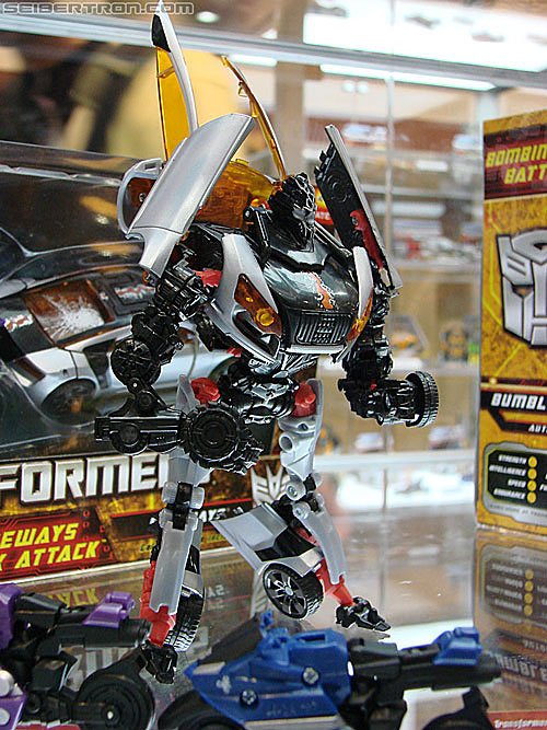 BotCon 2010 - Hunt For The Decepticons toys (pt 1)