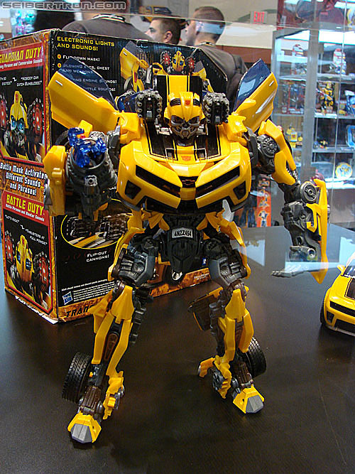 BotCon 2010: Hunt For The Decepticons toys (pt 1) - Transformers Event: DSC02689