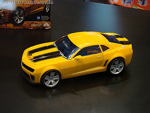 BotCon 2010: Hunt For The Decepticons toys (pt 1) - Transformers Event: DSC02694
