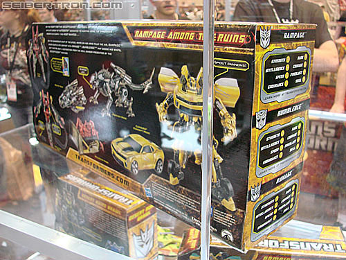 BotCon 2010: Hunt For The Decepticons toys (pt 1) - Transformers Event: DSC02744