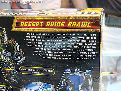 BotCon 2010: Hunt For The Decepticons toys (pt 1) - Transformers Event: DSC02763