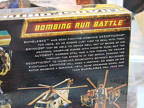 BotCon 2010: Hunt For The Decepticons toys (pt 1) - Transformers Event: DSC02764