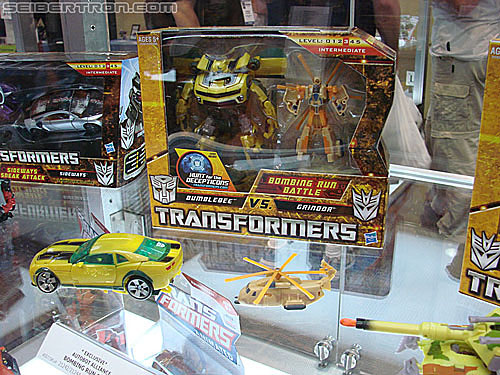 BotCon 2010: Hunt For The Decepticons toys (pt 1) - Transformers Event: DSC02765