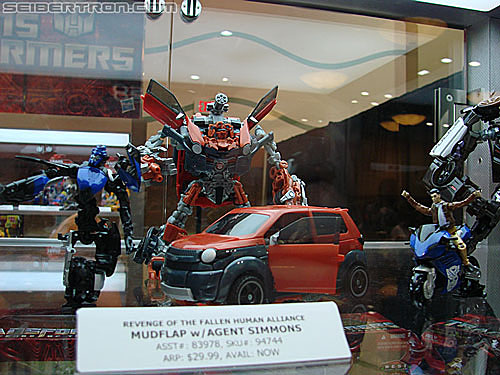 BotCon 2010: Hunt For The Decepticons toys (pt 1) - Transformers Event: DSC02771