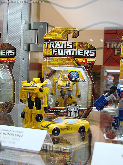 BotCon 2010: Hunt For The Decepticons toys (pt 1) - Transformers Event: DSC02779