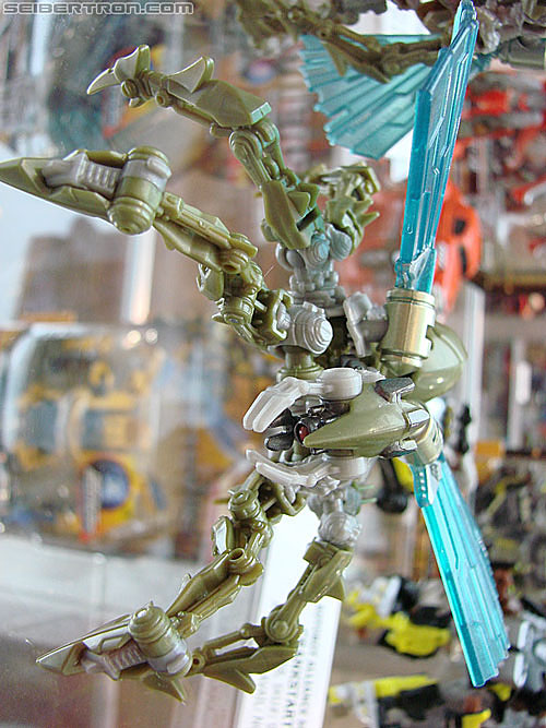BotCon 2010: Hunt For The Decepticons toys (pt 1) - Transformers Event: DSC02799