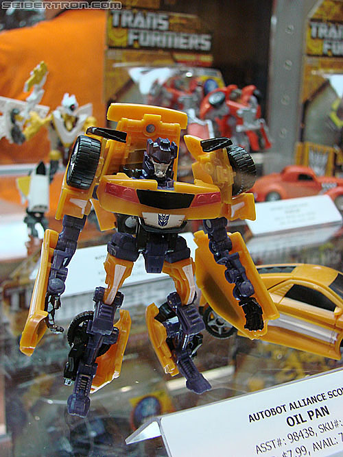 BotCon 2010: Hunt For The Decepticons toys (pt 1) - Transformers Event: DSC02814
