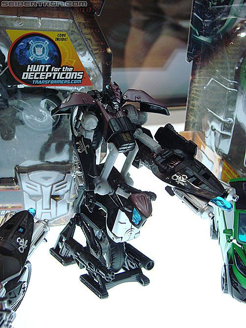BotCon 2010: Hunt For The Decepticons toys (pt 1) - Transformers Event: DSC02832