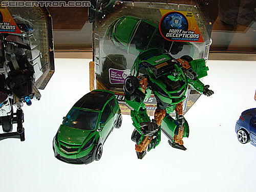 BotCon 2010: Hunt For The Decepticons toys (pt 1) - Transformers Event: DSC02837