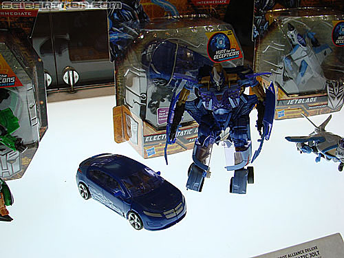 BotCon 2010: Hunt For The Decepticons toys (pt 1) - Transformers Event: DSC02844