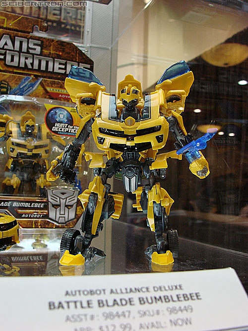 BotCon 2010: Hunt For The Decepticons toys (pt 1) - Transformers Event: DSC02850