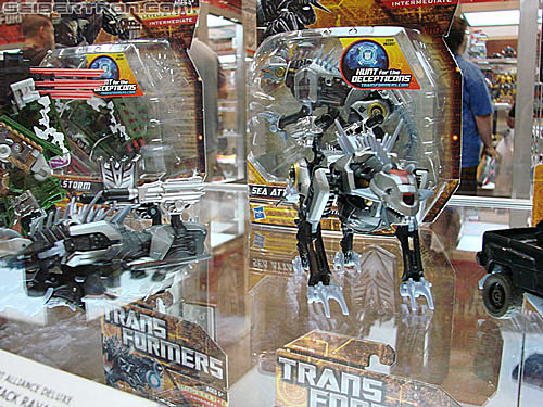 BotCon 2010: Hunt For The Decepticons toys (pt 1) - Transformers Event: DSC02862