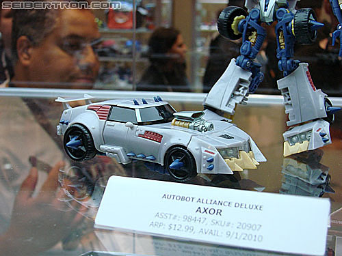 BotCon 2010: Hunt For The Decepticons toys (pt 1) - Transformers Event: DSC02928