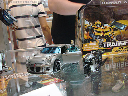 BotCon 2010: Hunt For The Decepticons toys (pt 2) - Transformers Event: DSC03285