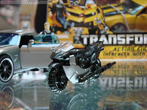 BotCon 2010 - Hunt For The Decepticons toys (pt 2)