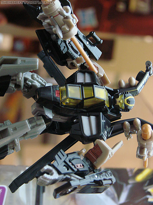 BotCon 2010: Hunt For The Decepticons toys (pt 2) - Transformers Event: DSC03317
