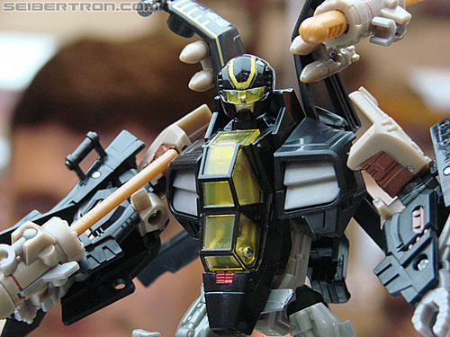 BotCon 2010: Hunt For The Decepticons toys (pt 2) - Transformers Event: DSC03323
