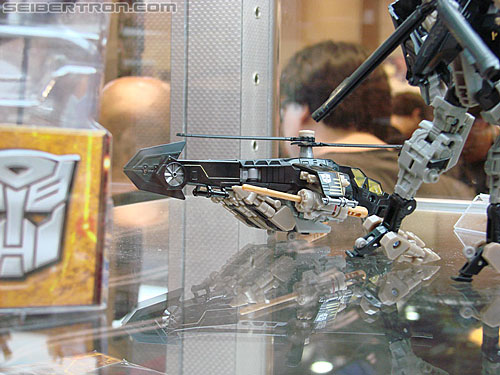 BotCon 2010: Hunt For The Decepticons toys (pt 2) - Transformers Event: DSC03345