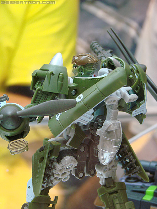 BotCon 2010: Hunt For The Decepticons toys (pt 2) - Transformers Event: DSC03353
