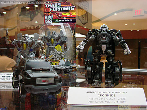 BotCon 2010: Activators and more! - Transformers Event: DSC03079
