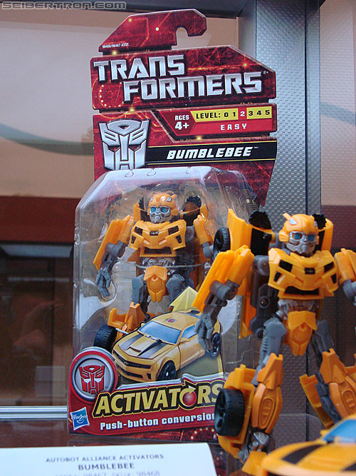 BotCon 2010: Activators and more! - Transformers Event: DSC03095