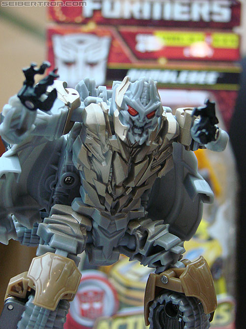 BotCon 2010: Activators and more! - Transformers Event: DSC03096