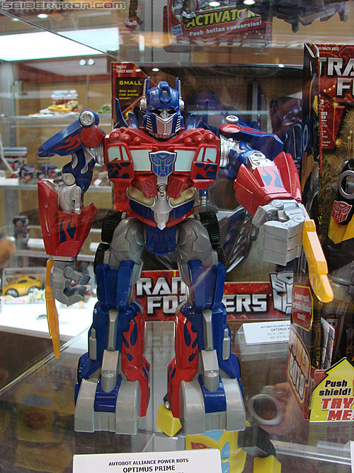 BotCon 2010: Activators and more! - Transformers Event: DSC03101