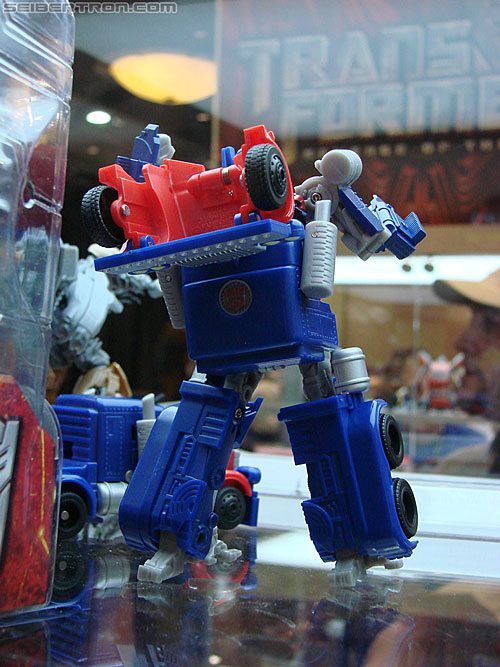 BotCon 2010: Activators and more! - Transformers Event: DSC03114