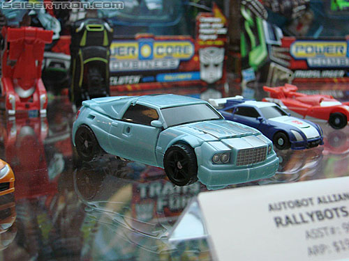 BotCon 2010: Power Core Combiners - Transformers Event: DSC03395