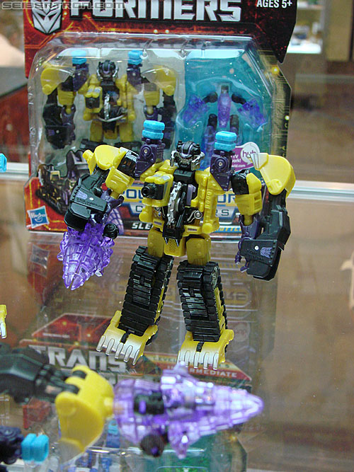 BotCon 2010: Power Core Combiners - Transformers Event: DSC03416