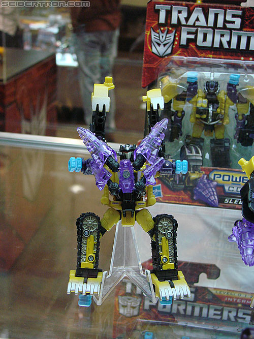 BotCon 2010: Power Core Combiners - Transformers Event: DSC03417