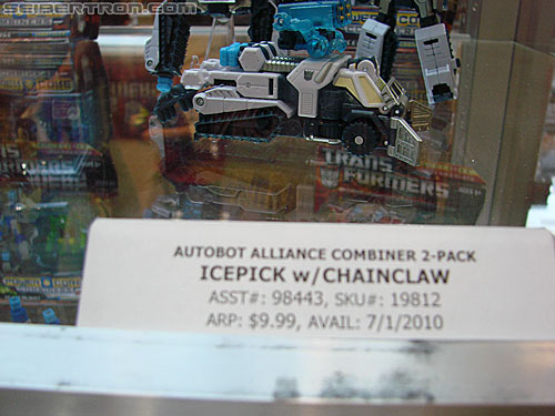 BotCon 2010: Power Core Combiners - Transformers Event: DSC03432