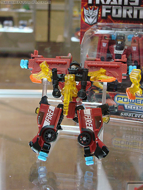 BotCon 2010: Power Core Combiners - Transformers Event: DSC03439