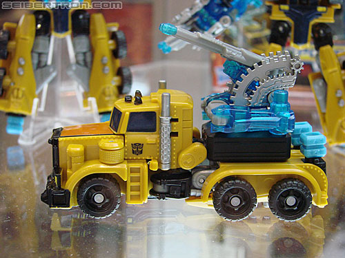 BotCon 2010: Power Core Combiners - Transformers Event: DSC03458