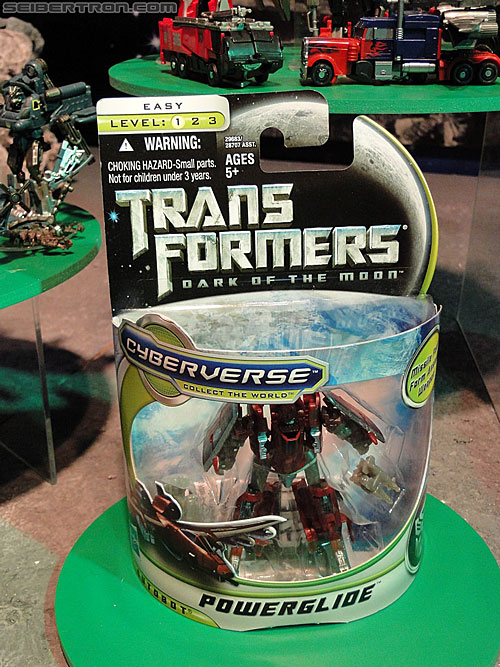 Toy Fair 2011: Transformers Cyberverse - Transformers Event: DSC05054