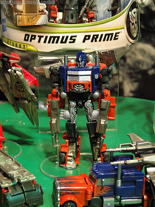 Toy Fair 2011: Transformers Cyberverse - Transformers Event: DSC05057
