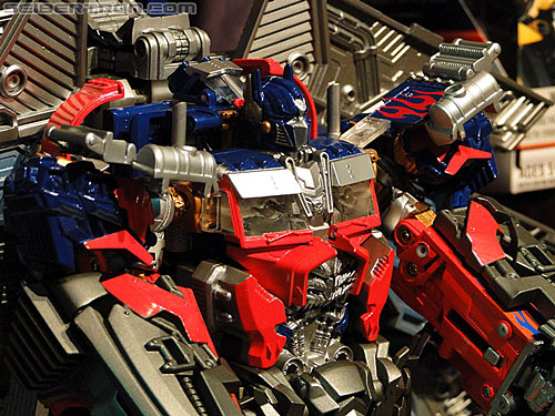 Toy Fair 2011: Dark of the Moon "Mech Tech" - Transformers Event: DSC04916