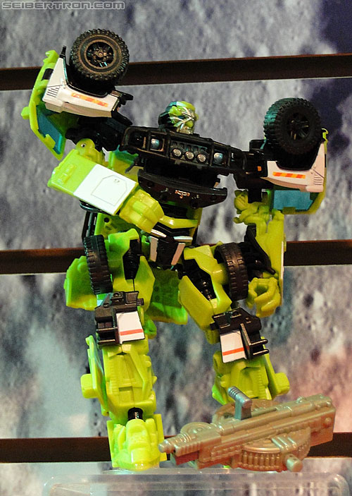Toy Fair 2011: Dark of the Moon "Mech Tech" - Transformers Event: DSC04929