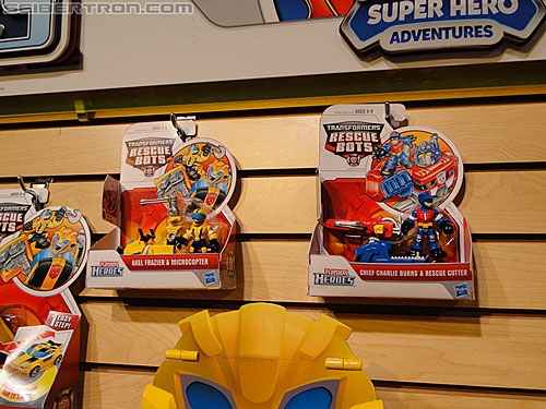 Toy Fair 2011: Playskool Heroes Transformers Rescue Bots - Transformers Event: DSC05206