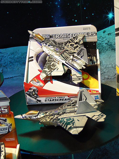 Transformers News: Toy Fair 2011 Coverage - Speed Stars and Little Bit of Everything Else! Image