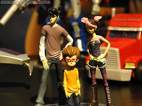 Toy Fair 2011: Transformers Prime - Transformers Event: DSC05006